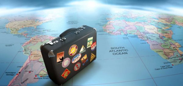 https://www.safecommunitiesportugal.com/wp-content/uploads/2021/03/Choosing-holiday-600x284-1.jpg